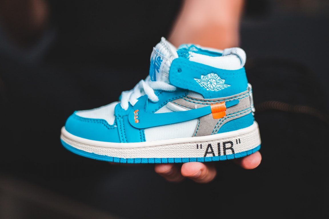 Stylish chidren sports girls